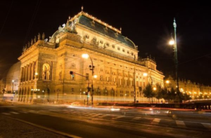 プラハの国民劇場